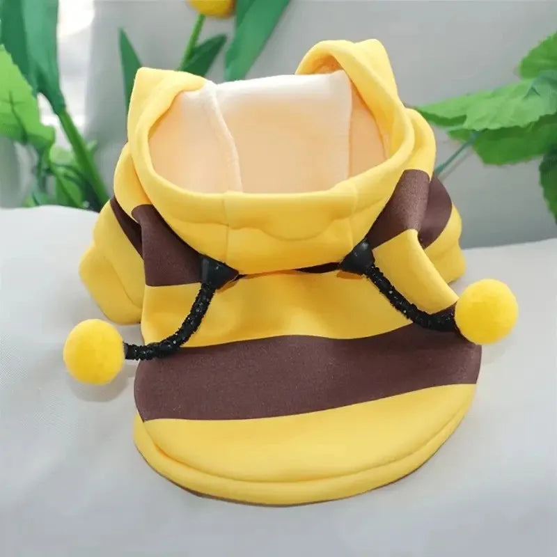 Quorli™ – BumblePet Hoodie